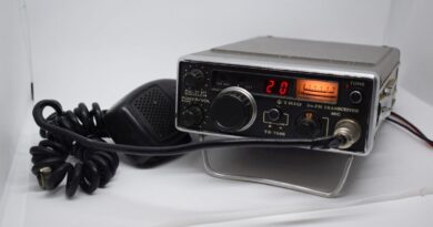 TR7500 Trio 2m FM radio
